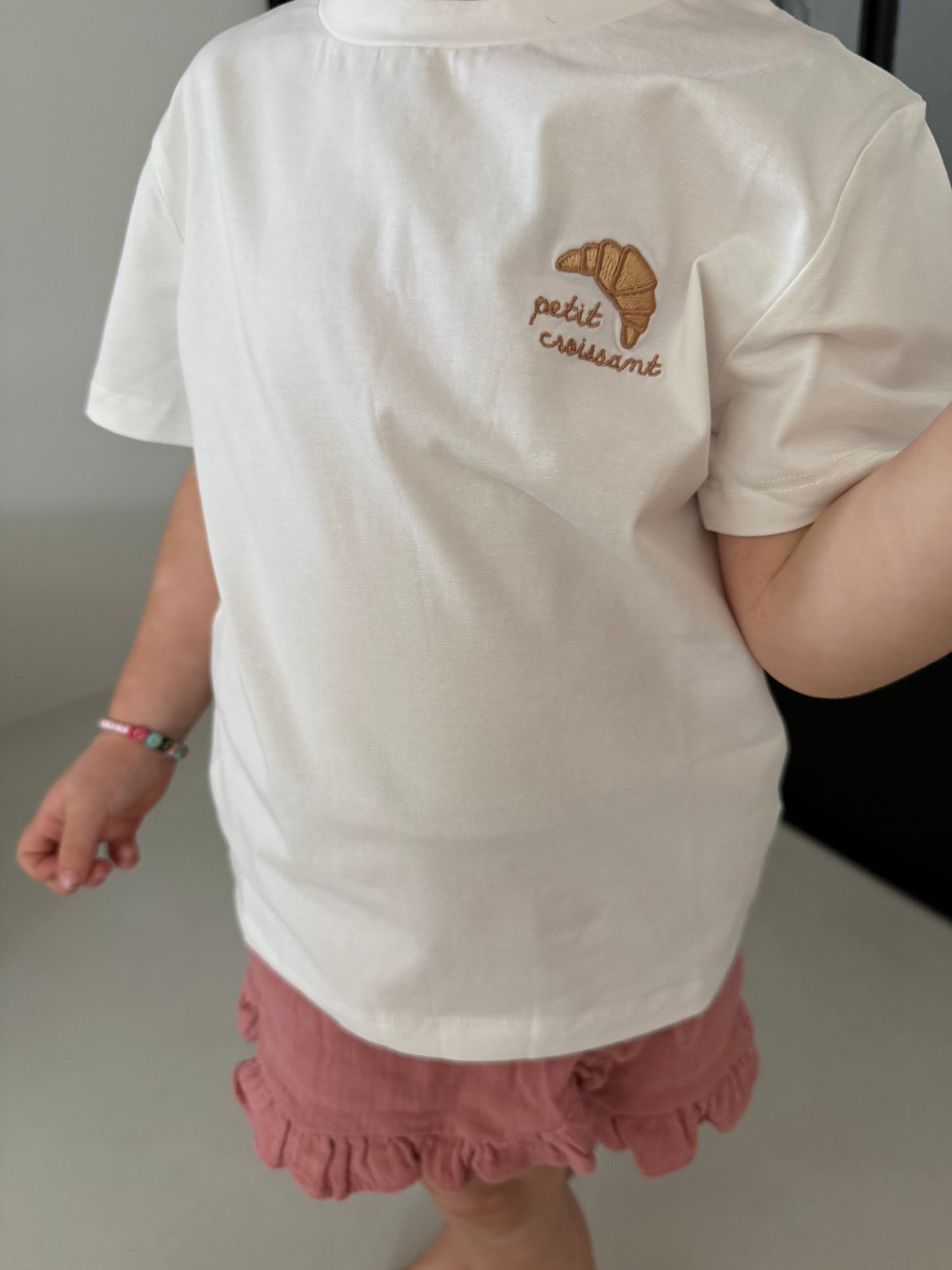Croissant t-shirt