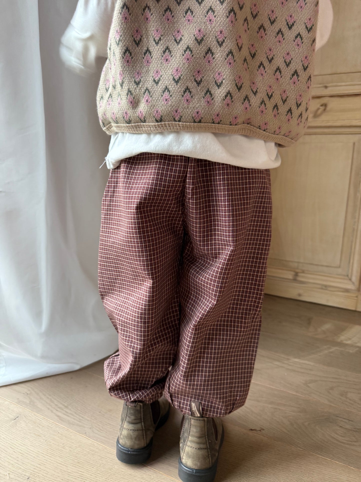 Check pants - burgundy