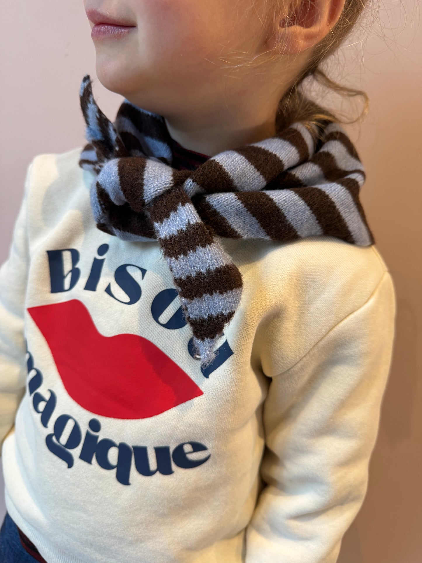 Soft triangle scarf - sky