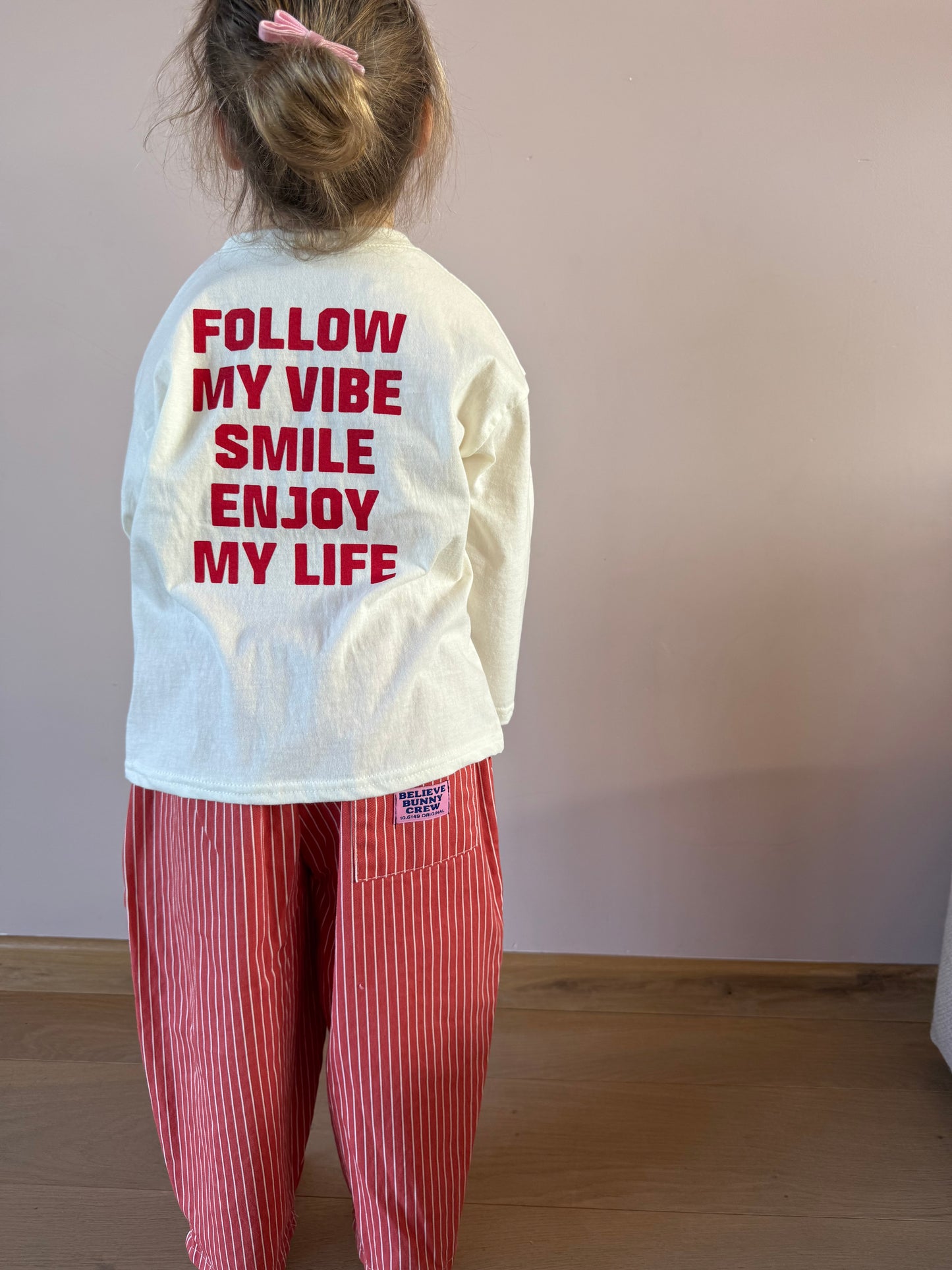 Follow my vibe tee